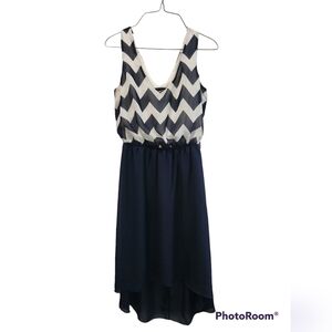 RUE 21 Navy & White Chevron dress size small